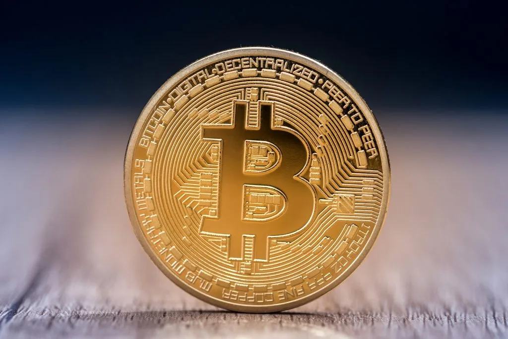 السوق المحلي وتأثيره على العملات الرقمية