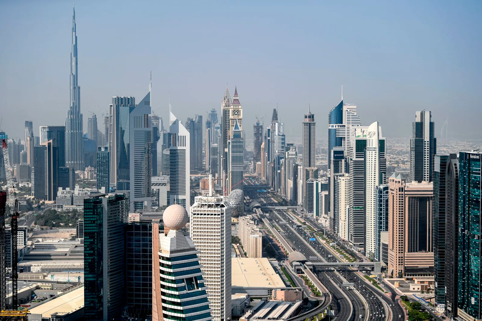 الإمارات تصادر 356 مليون دولار في إطار مكافحة غسيل الأموال