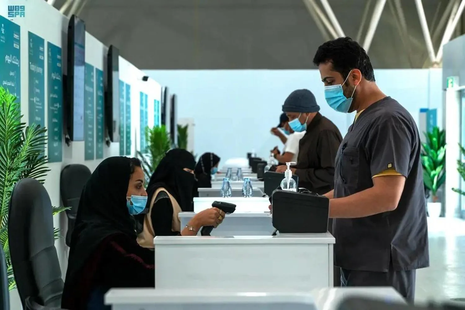 زيادة معدل مشاركة المرأة في القوى العاملة بالسعودية