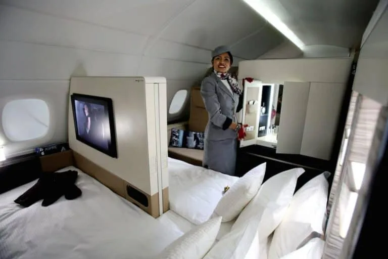 تحتوي هذه الصورة على سمة alt فارغة؛ اسم الملف هو 1_Abu_Dhabi_to_New_York_with_Etihad_Airways_Residence-768x512-1.jpg