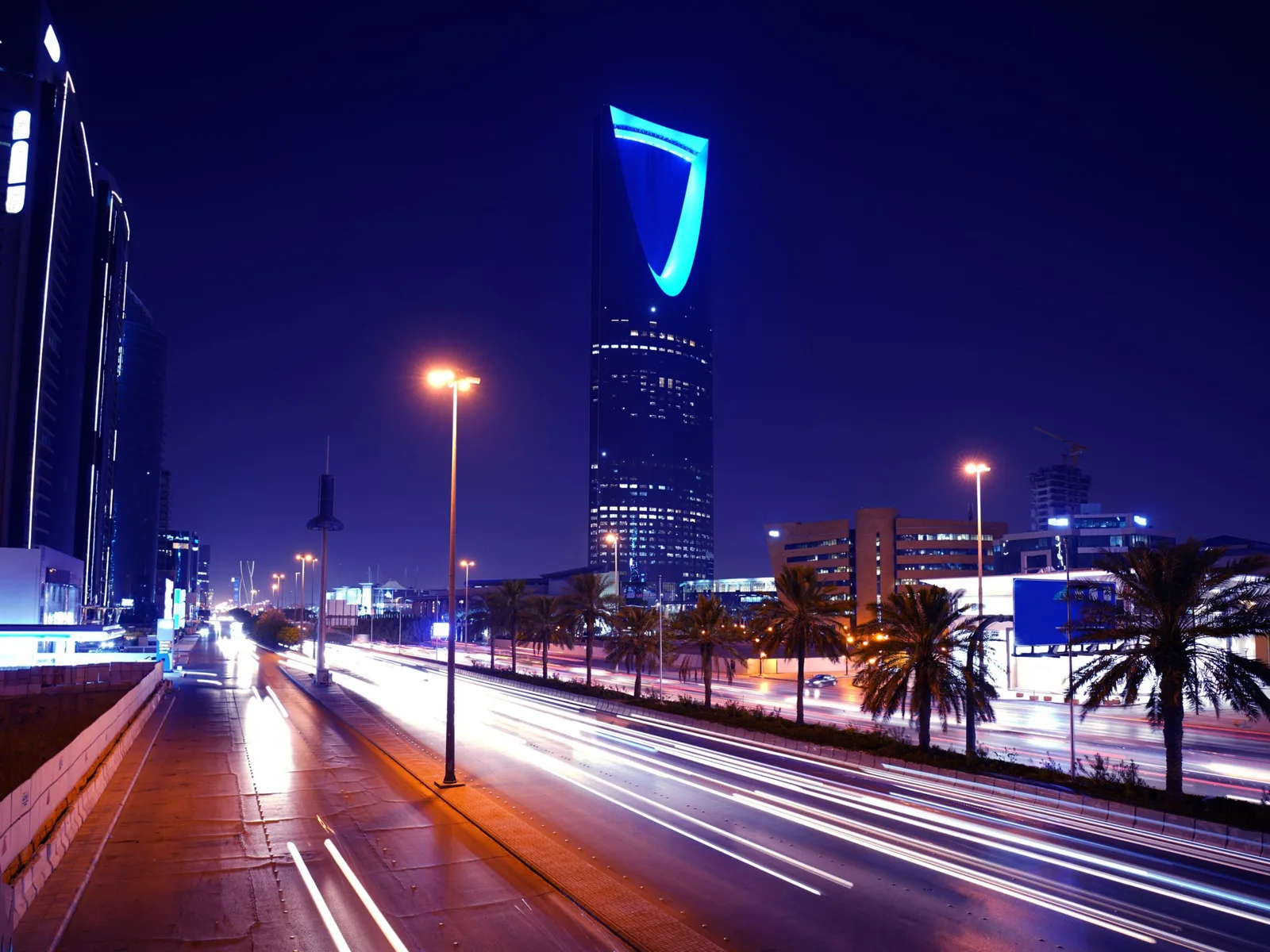 أكثر من 14 مليون سائح زاروا السعودية خلال 6 أشهر