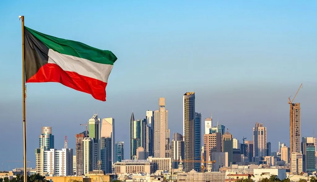 الكويت تسحب الجنسية من رئيس وزرائها السابق الذي عينه صدام حسين