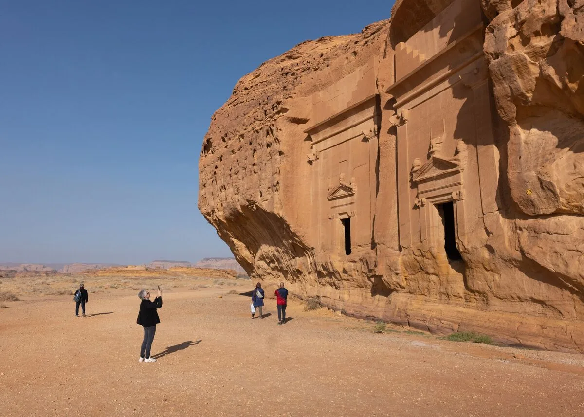 السعودية تخطط لتنشيط السياحة باستثمار 80 مليار دولار