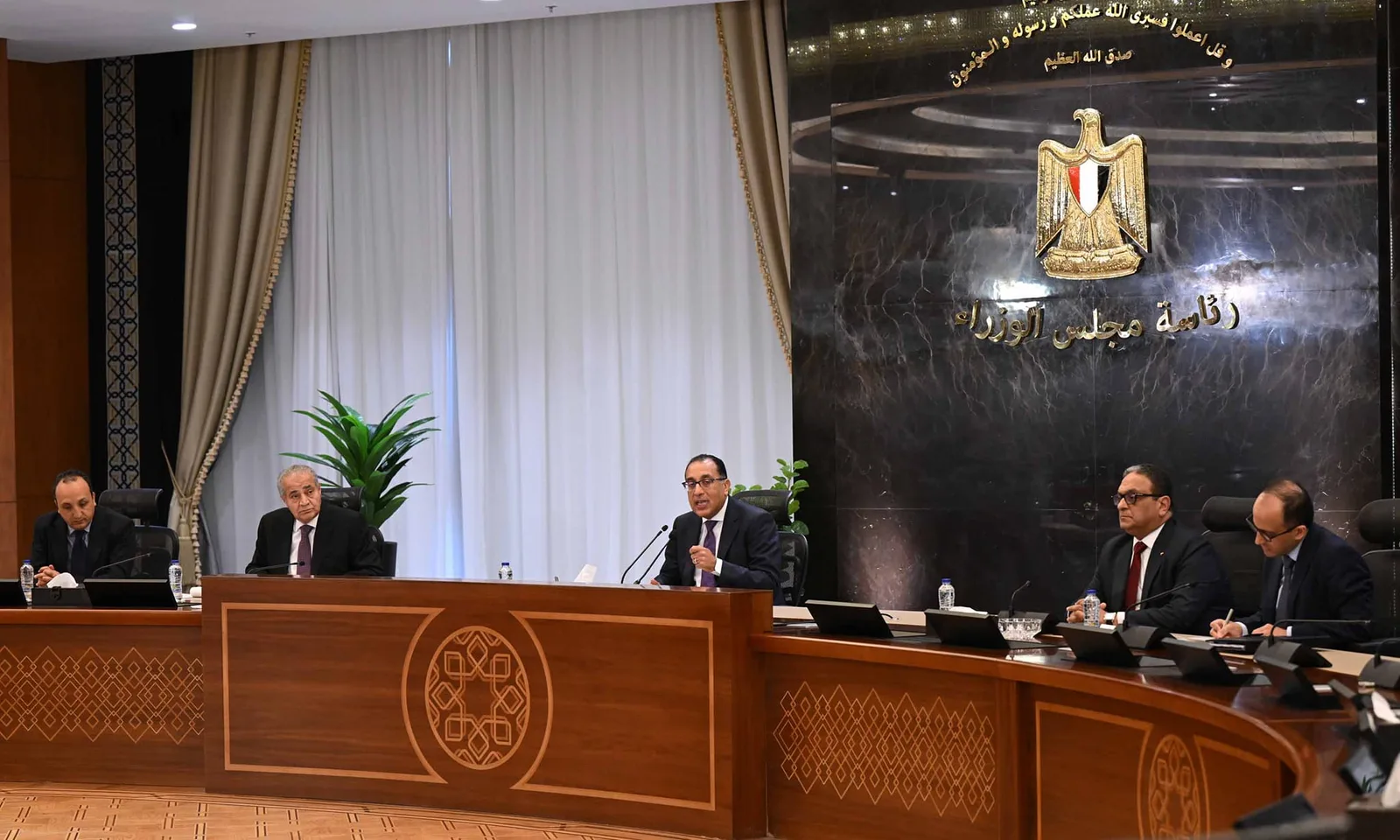 الحكومة المصرية تقرر رفع أسعار رغيف الخبز بأربعة أضعاف