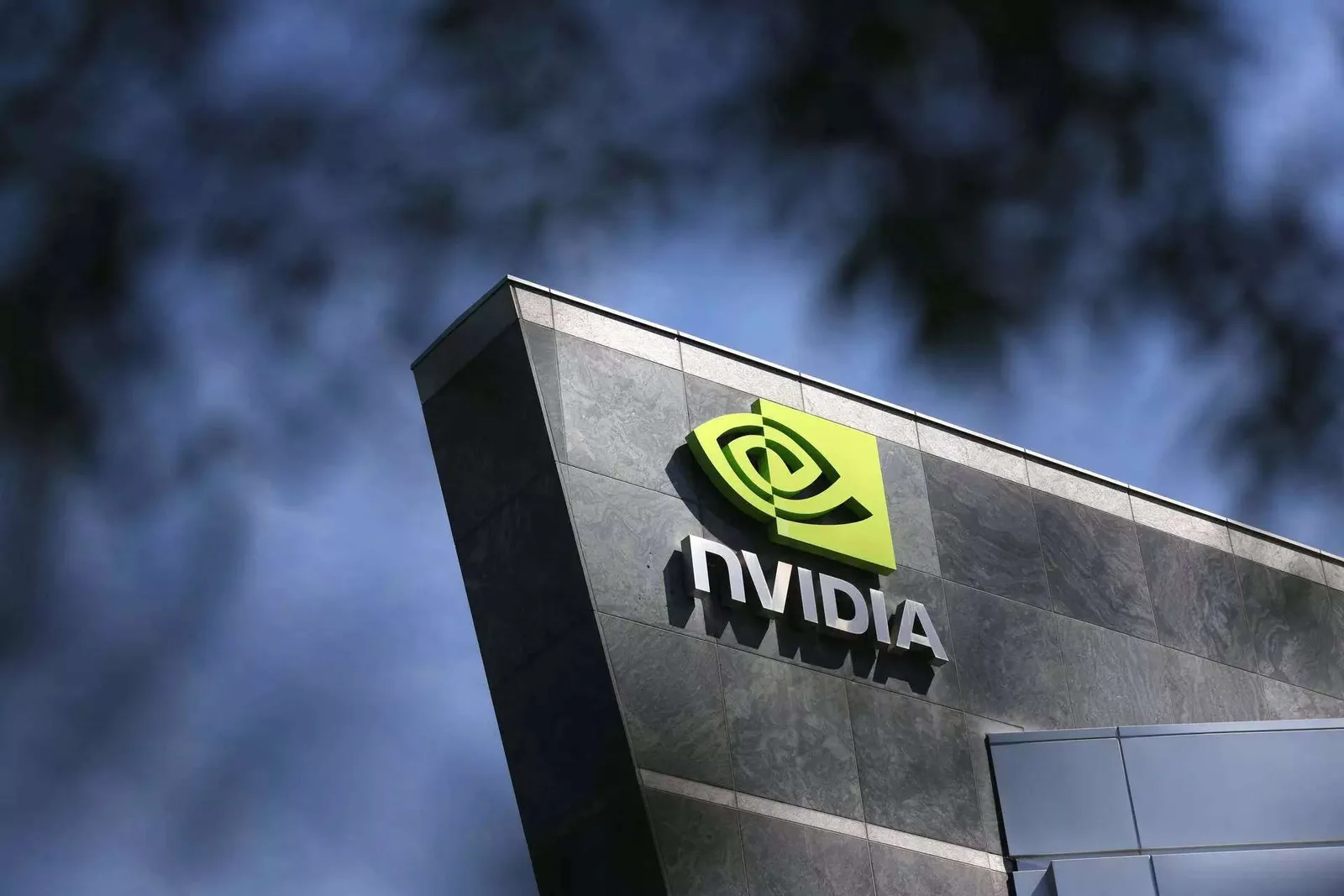 قيمة سوق شركة NVIDIA تتجاوز 3 تريليون دولار