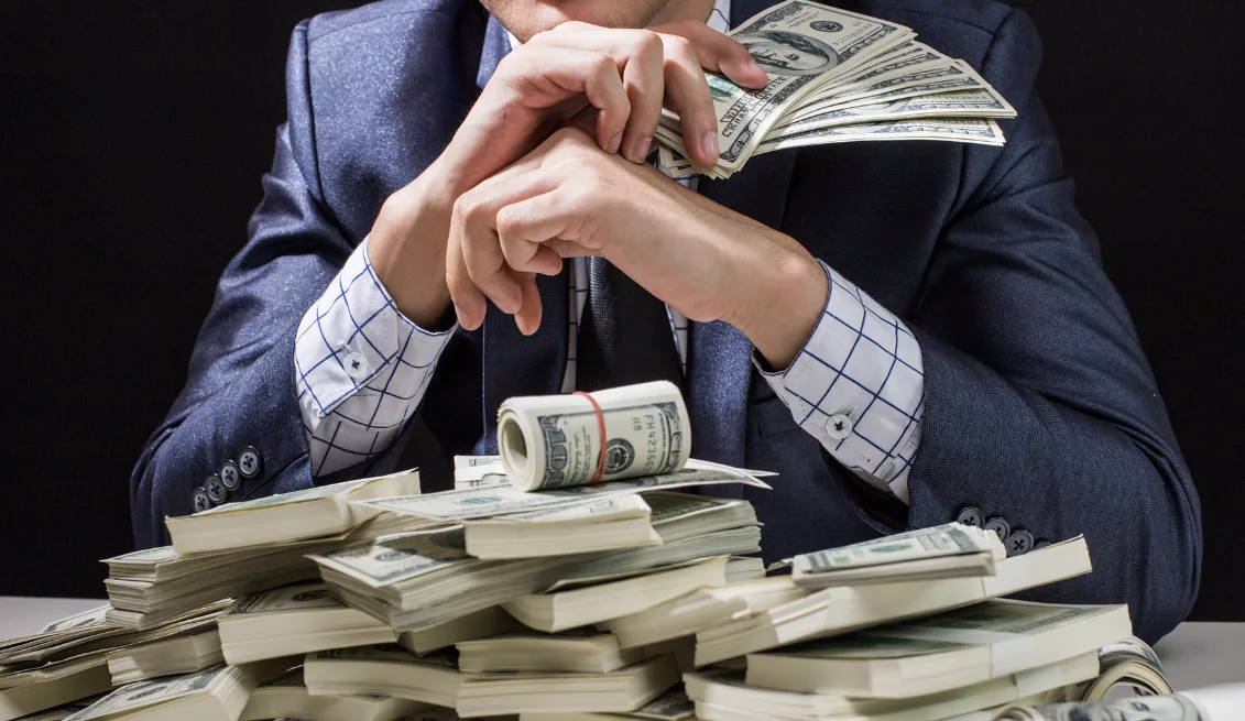6 عادات ستجعلك ثرياً في الثلاثينيات من عمرك