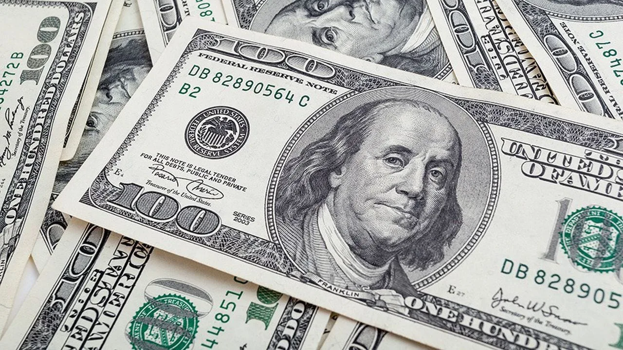 ارتفاع مؤشر الدولار لأعلى مستوى في ثلاثة أسابيع