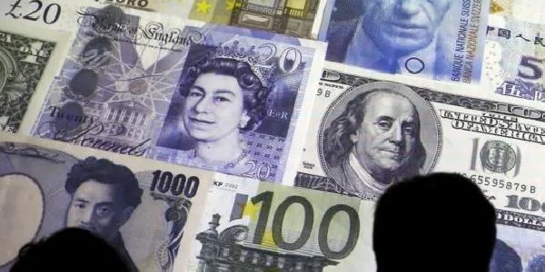 أعلى العملات في العالم 2025