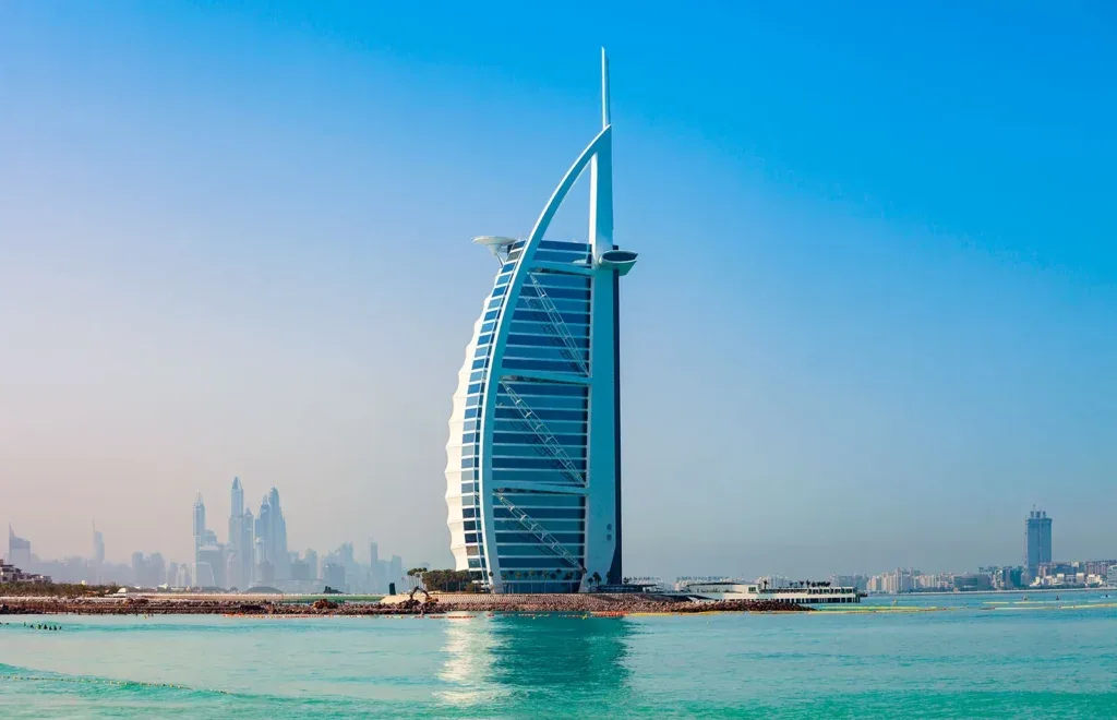 افخم 10 فنادق استثنائية حول العالم