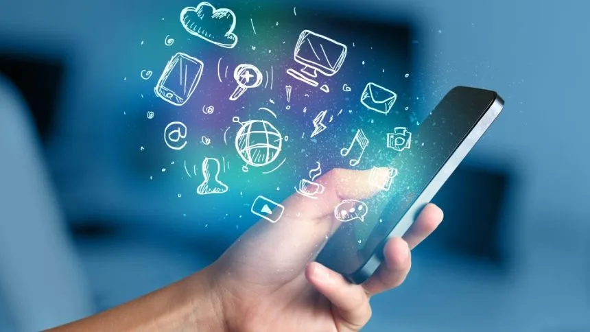 تطبيقات هاتفية مهمة خلال سفرك
