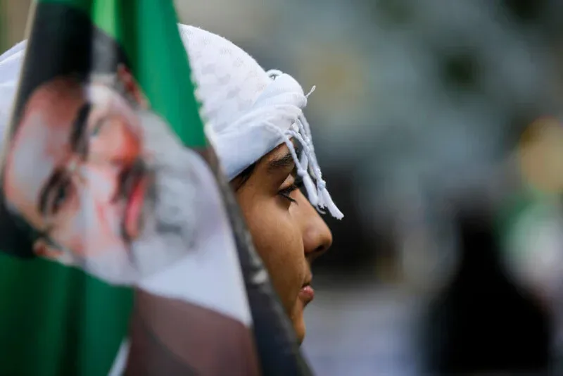طهران تدرس عرض واشنطن وسط تصعيد متسارع
