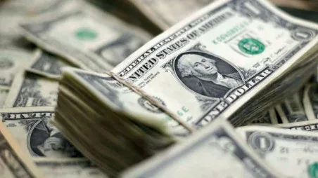 أكثر 10 دول امتلاكاً للاحتياطي النقدي
