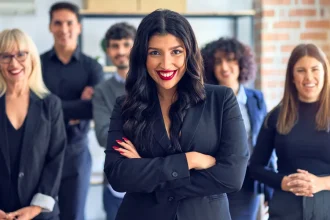 أهم 10 وظائف برواتب عالية للنساء خلال 2024